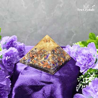 7 Chakra Orgonite Pyramid (Mixed)