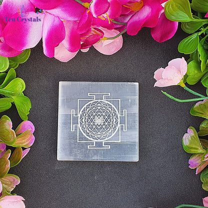 Bracelet Charging Selenite Plate- Sri Chakra (3x3inches)