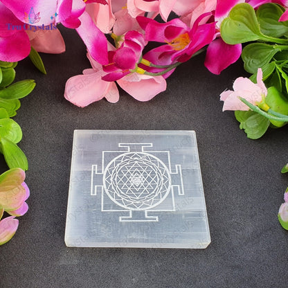 Bracelet Charging Selenite Plate- Sri Chakra (3x3inches)