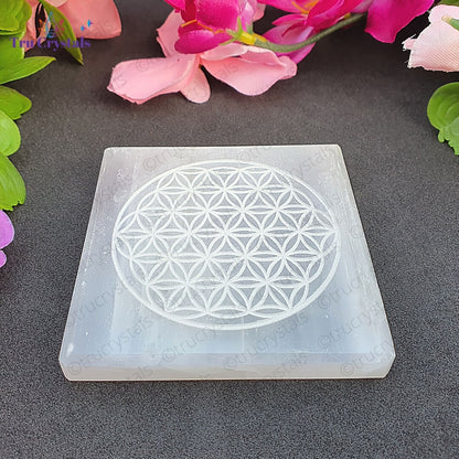 Bracelet Charging Selenite Plate: Flower of life (3x3 Inches)